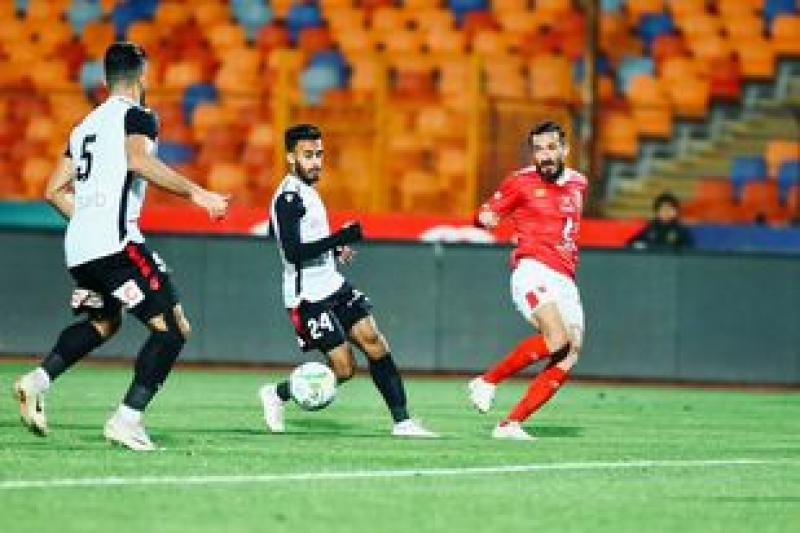 موعد مباراة الأهلي وطلائع الجيش 