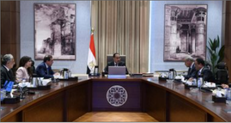 خلال الاجتماع