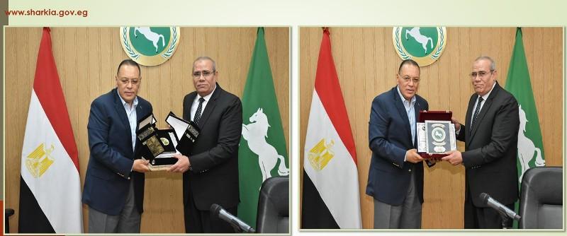 السكحرتير المساعد 
