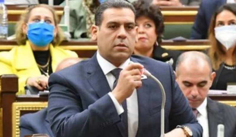 النائب احمد نشات منصور وكيل اللجنة