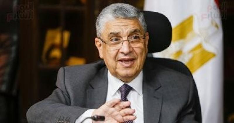 وزير  الكهرباء 