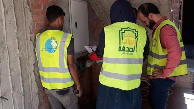 جانب من توصيل المياة بالمجان 