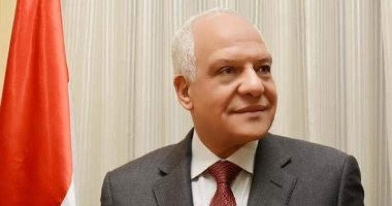 اللواء  أحمد راشد 