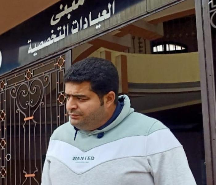 د-محمد مصطفى مدير المستشفى 