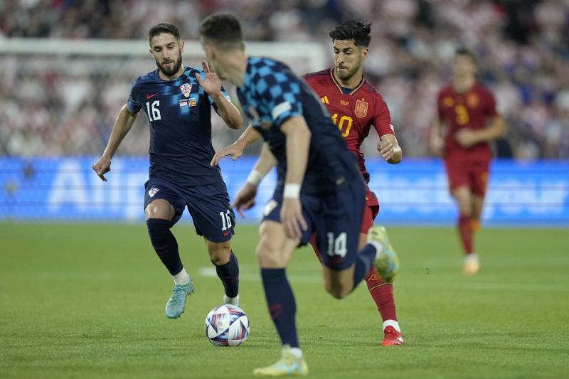 منتخب إسبانيا وكرواتيا 