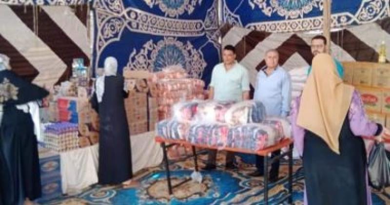 معرض سلع غذائية - أرشيفية