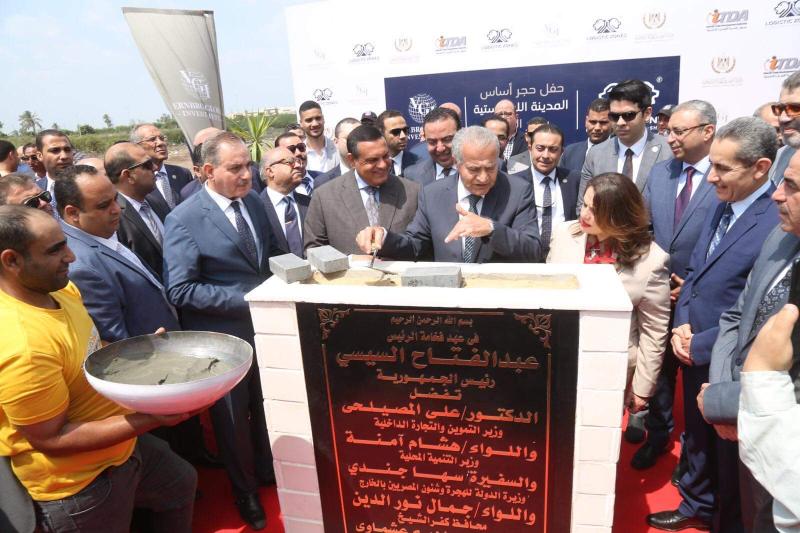 وزير التموين 