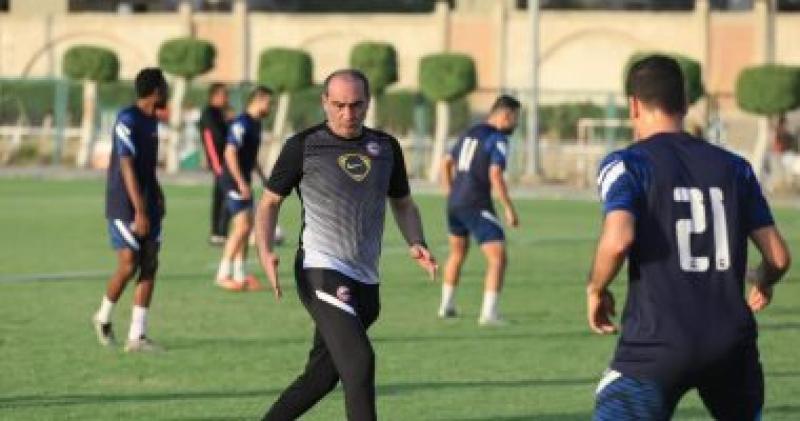 علي ماهر 