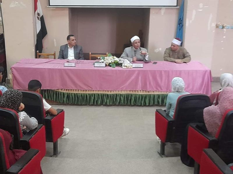 جانب من الندوات 