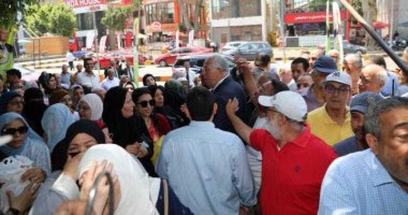 وزير الزراعة يتفقد المنافذ التابعة للوزارة