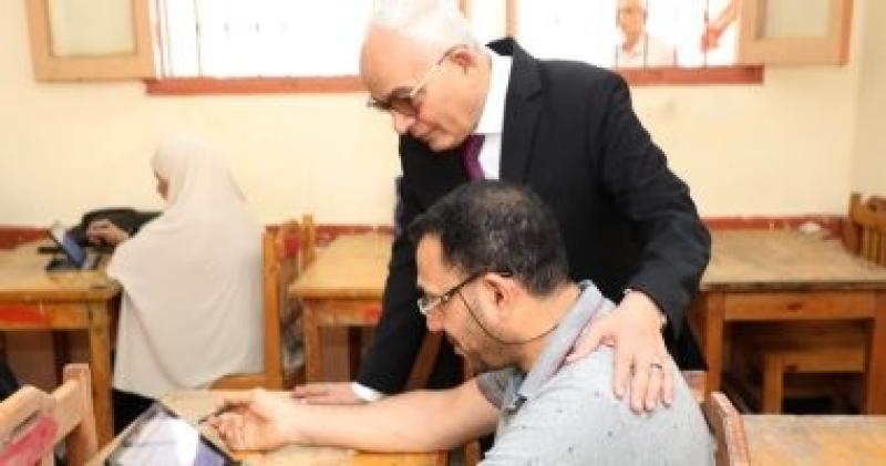 امتحانات الثانوية العامة 