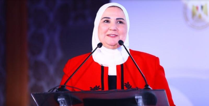 الدكتور ة نيفين القباج