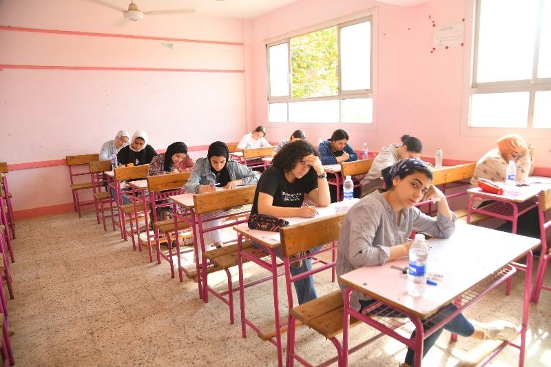امتحان الثانوية العامة