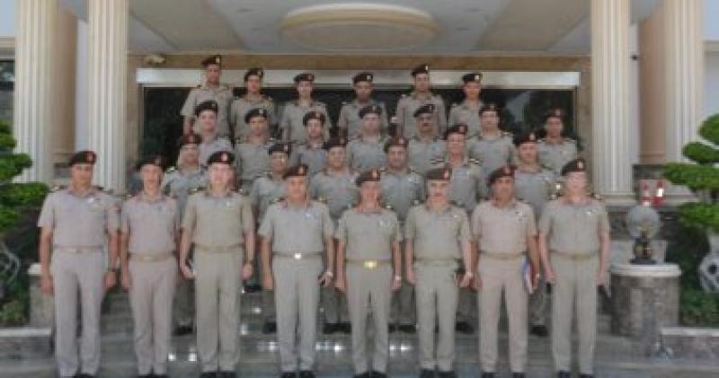 مراسم تسليم الشهادات