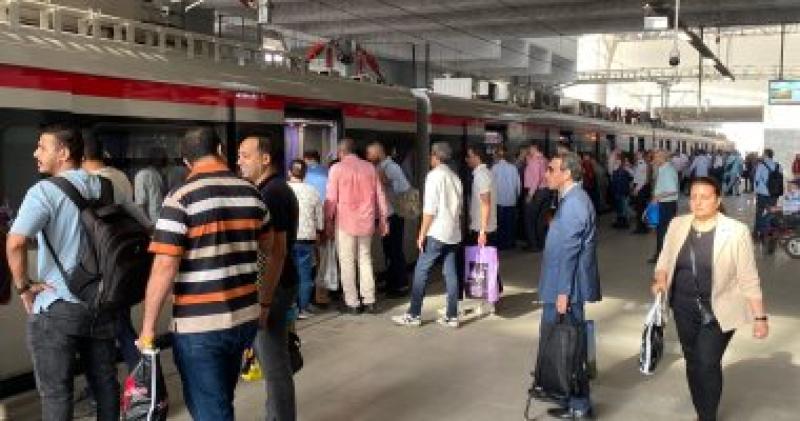 القطار الكهربائي الخفيف LRT