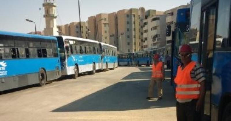 اتوبيسات النقل العام 