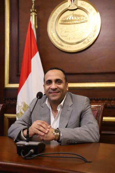 نادر نسيم