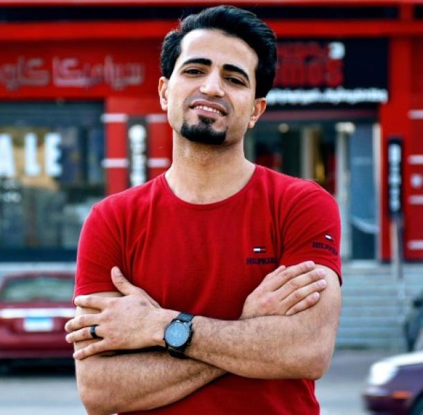 الفنان كريم نور