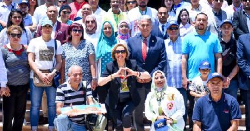 زيارة للمصريين بالخارج إلى هيئة قناة السويس
