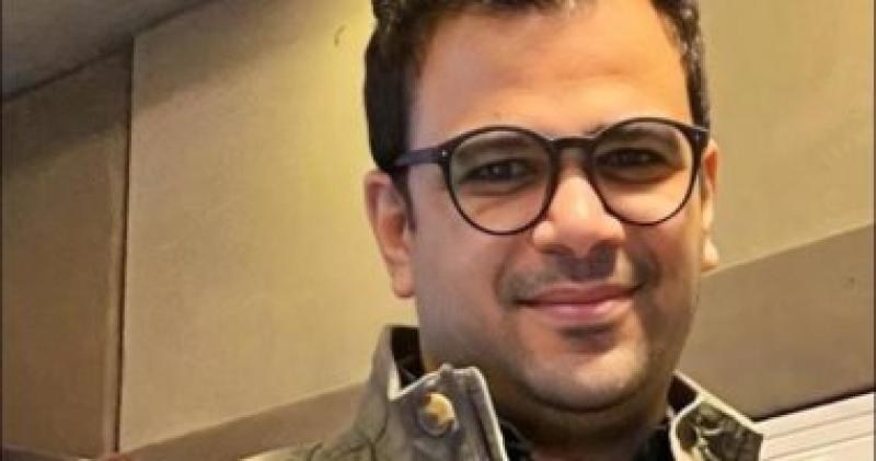 مصطفى عمار 