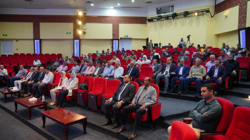 ملتقى العاملين بالشباب 