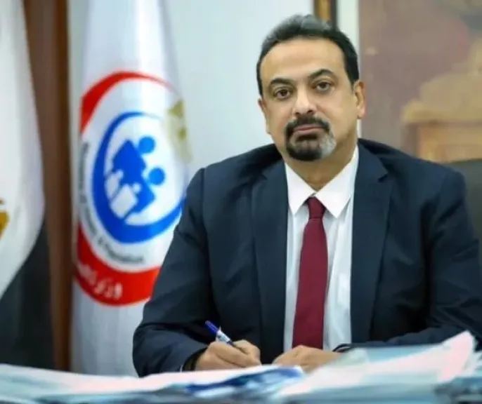  الدكتور حسام عبد الغفار