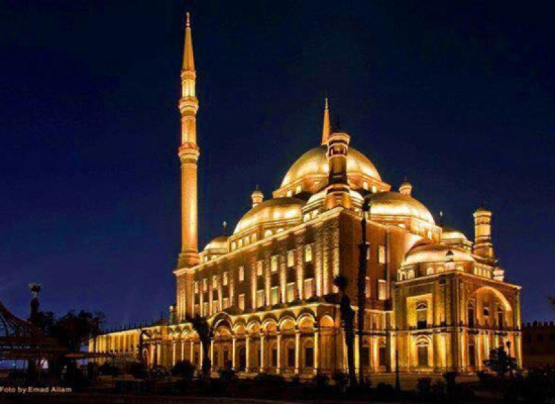 مهرجان القلعه الدولى للموسيقة و الغناء.
