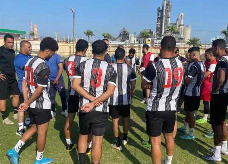 فريق المنيا 23 لاعبًا
