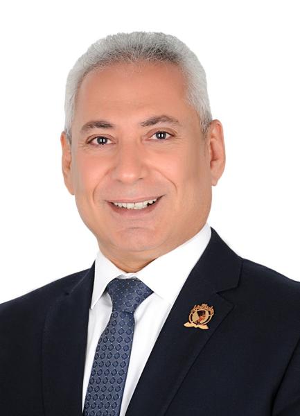 الدكتور عصام فرحات