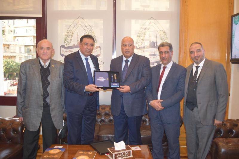 وفد ليبى فى غرفة القاهرة
