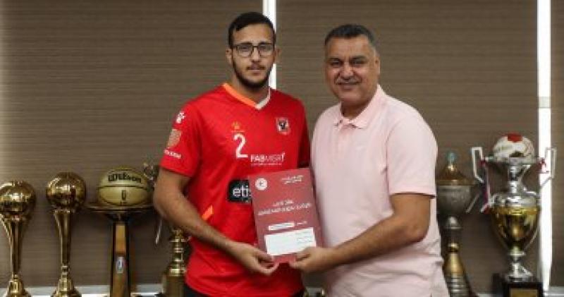نبيل شريف