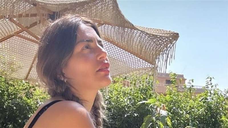 الفنانة منة فضالي 