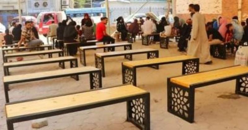 ساحة الانتظار الخاصة لمرتادي مستشفى أبو الريش