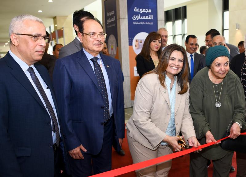 السفير أحمد أبو زيد المتحدث الرسمي باسم وزارة الخارجية