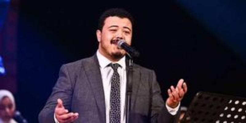 المنشد احمد العمرى 