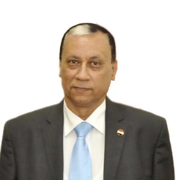 عماد عبد الرازق 