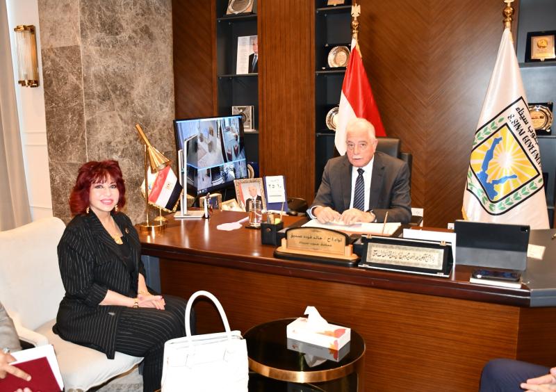 د.هدي يسي خلال اللقاء