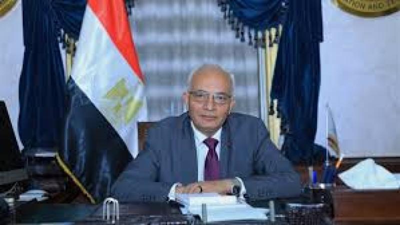 الدكتور رضا حجازى وزير  التربية والتعليم 