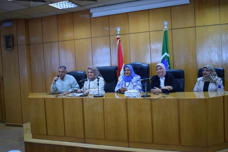 ندوات تثقيفية