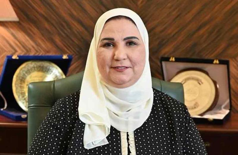  الدكتورة نيفين القباج