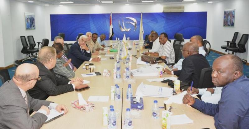 جانب من لقاء قيادات  المصرف المتحد ومجموعة من كبار رجال الاعمال السودانيين
