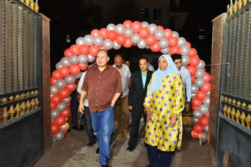 محافظ أسيوط 