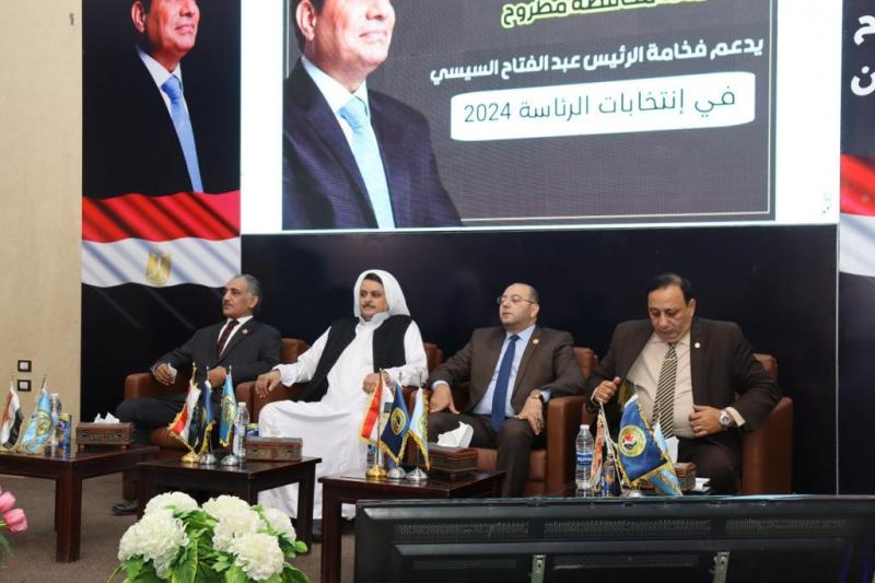 جانب من اللقاء الجماهيرى