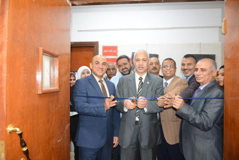 رئيس جامعة أسيوط 
