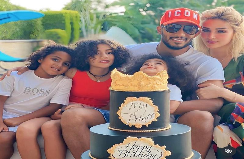 محمد رمضان يحتفل بعيد ميلاد نجلته
