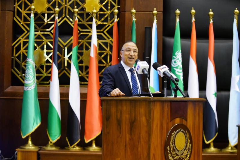 د. إسماعيل عبد الغفار