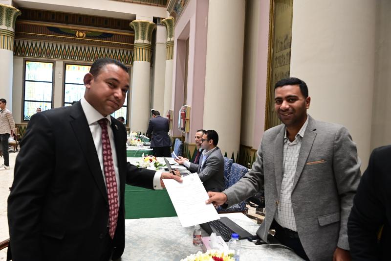  أعضاء مجلس النواب 