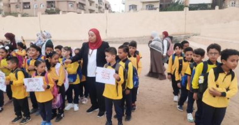 انتظام الطلاب فى ثان أيام العام الدراسى