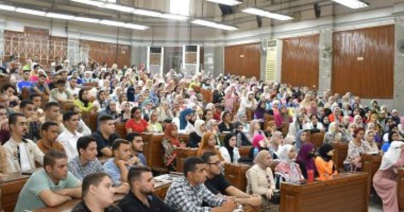 الدكتور محمد الخشت رئيس جامعة القاهرة