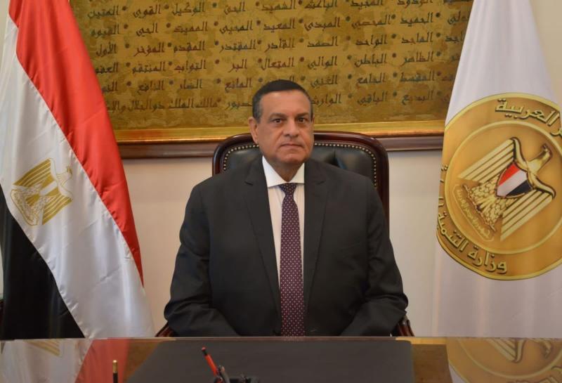 هشام آمنة وزير التنمية المحلية